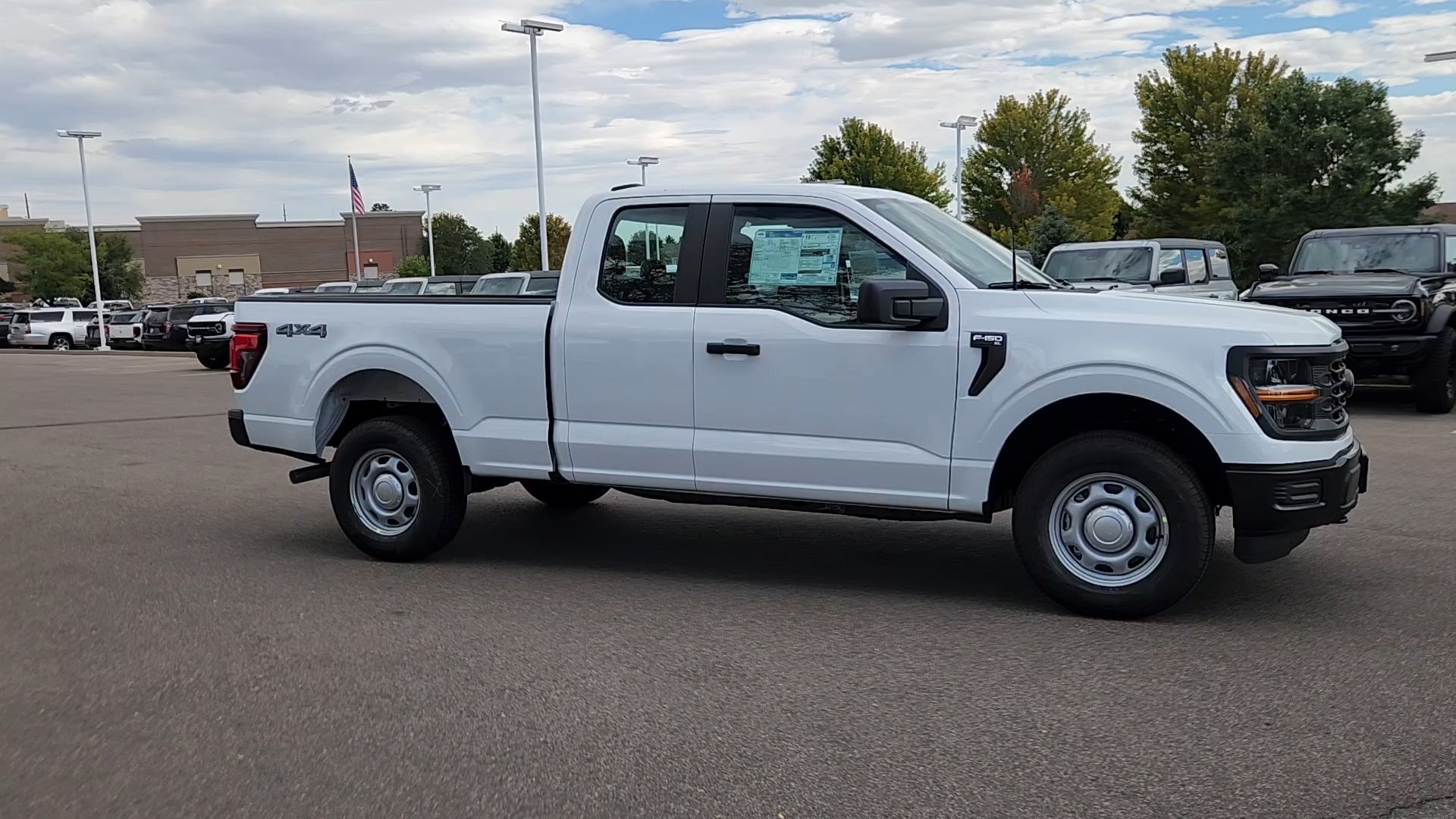 New 2026 Oxford White Ford XL image 10