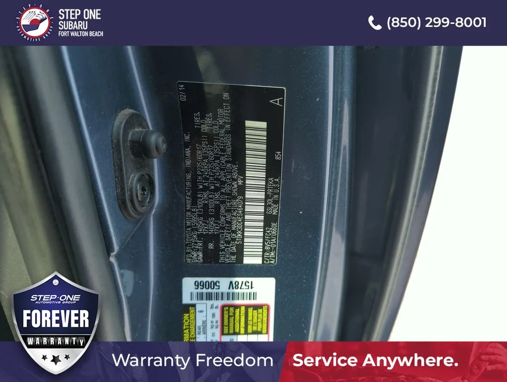 Used 2014 Blue Toyota LE image 12