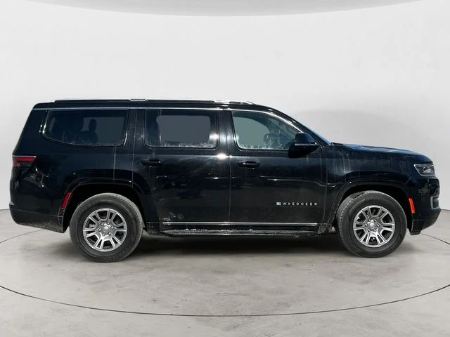 Certified Used 2024 Black Jeep Base image 7