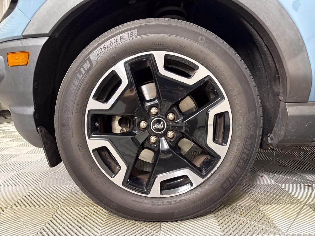 Used 2021  Ford Outer Banks image 22