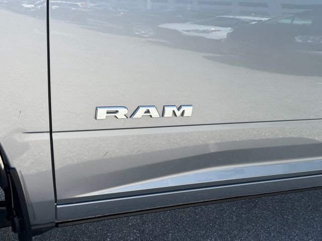 Used 2023 Silver Ram Laramie image 5
