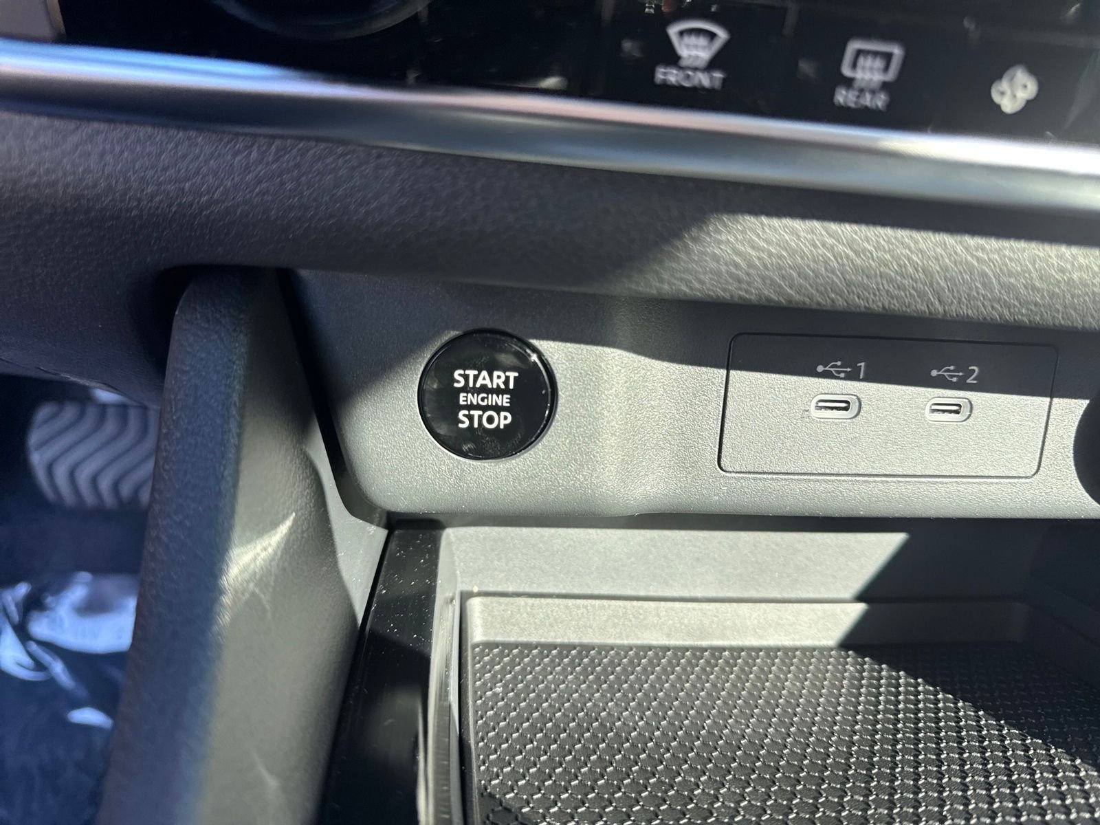 New 2026 Nissan Rogue SV 4D Sport Utility