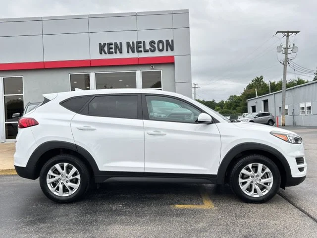 2021 Hyundai Tucson SE - Photo 13