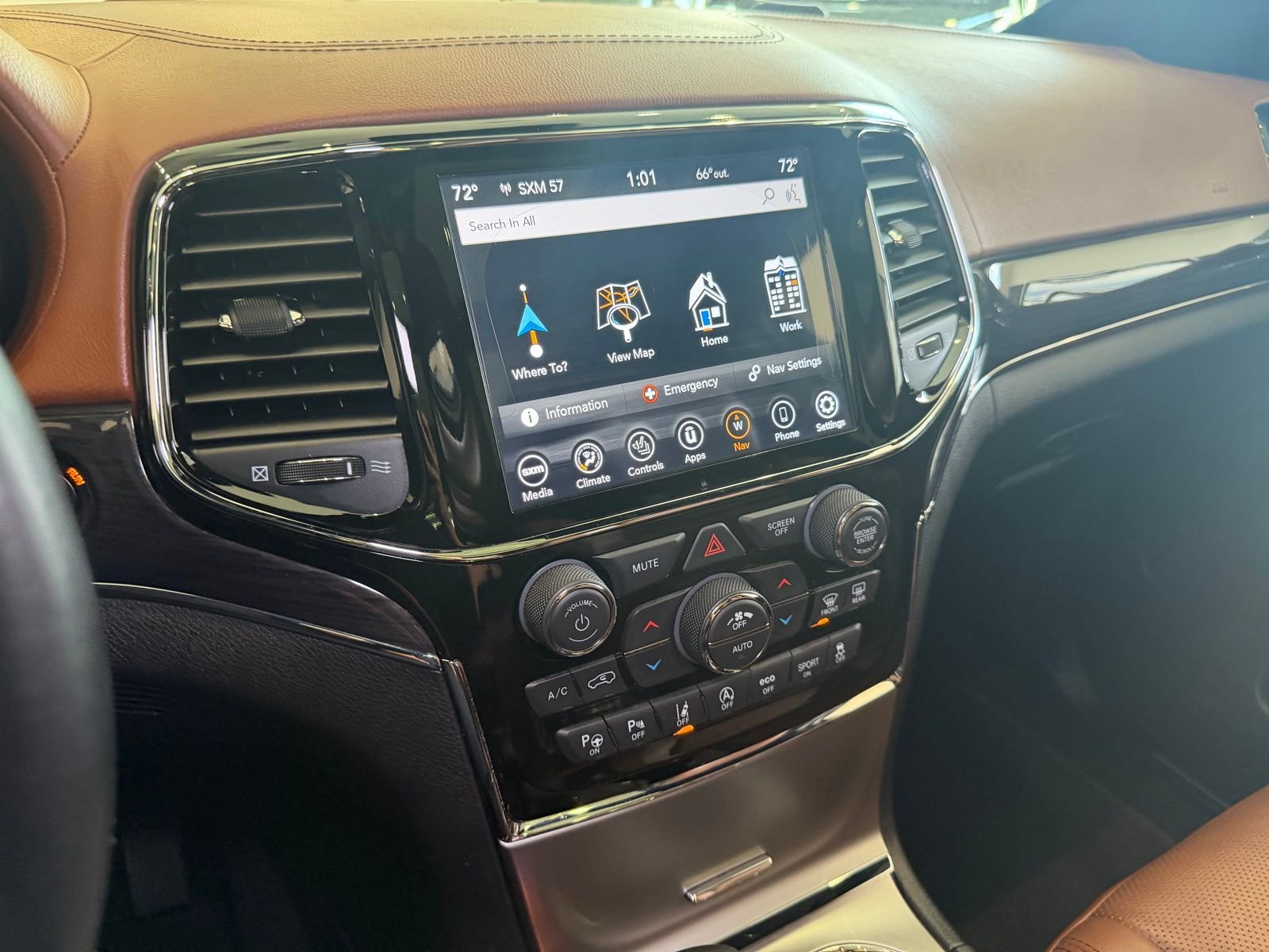 Used 2020 Off-white Jeep Overland image 37
