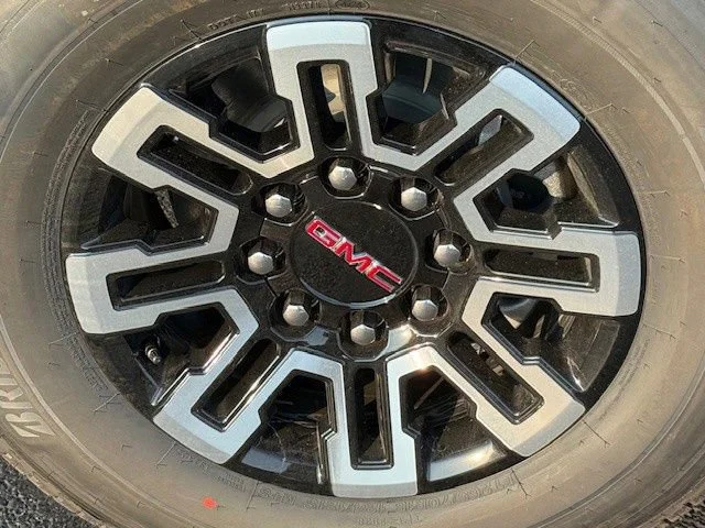 2026 GMC Sierra EV Elevation - Photo 24
