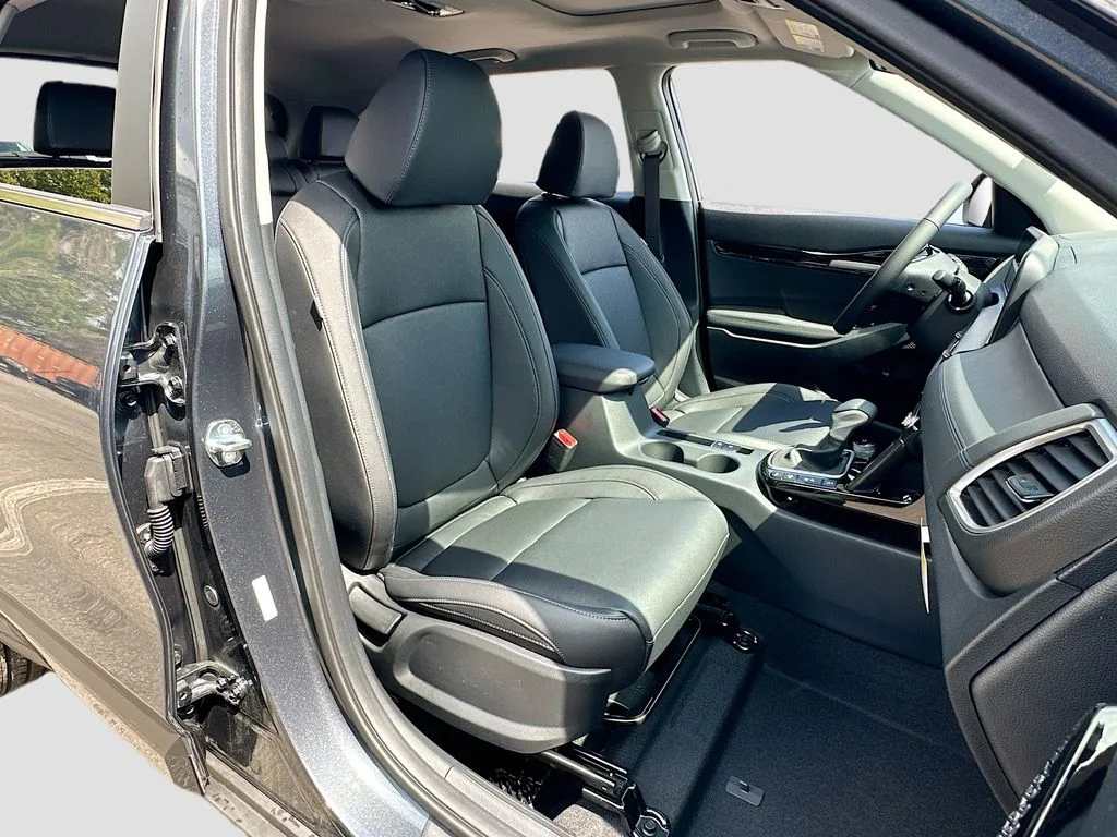 New 2026 Gravity Gray Kia SX image 29