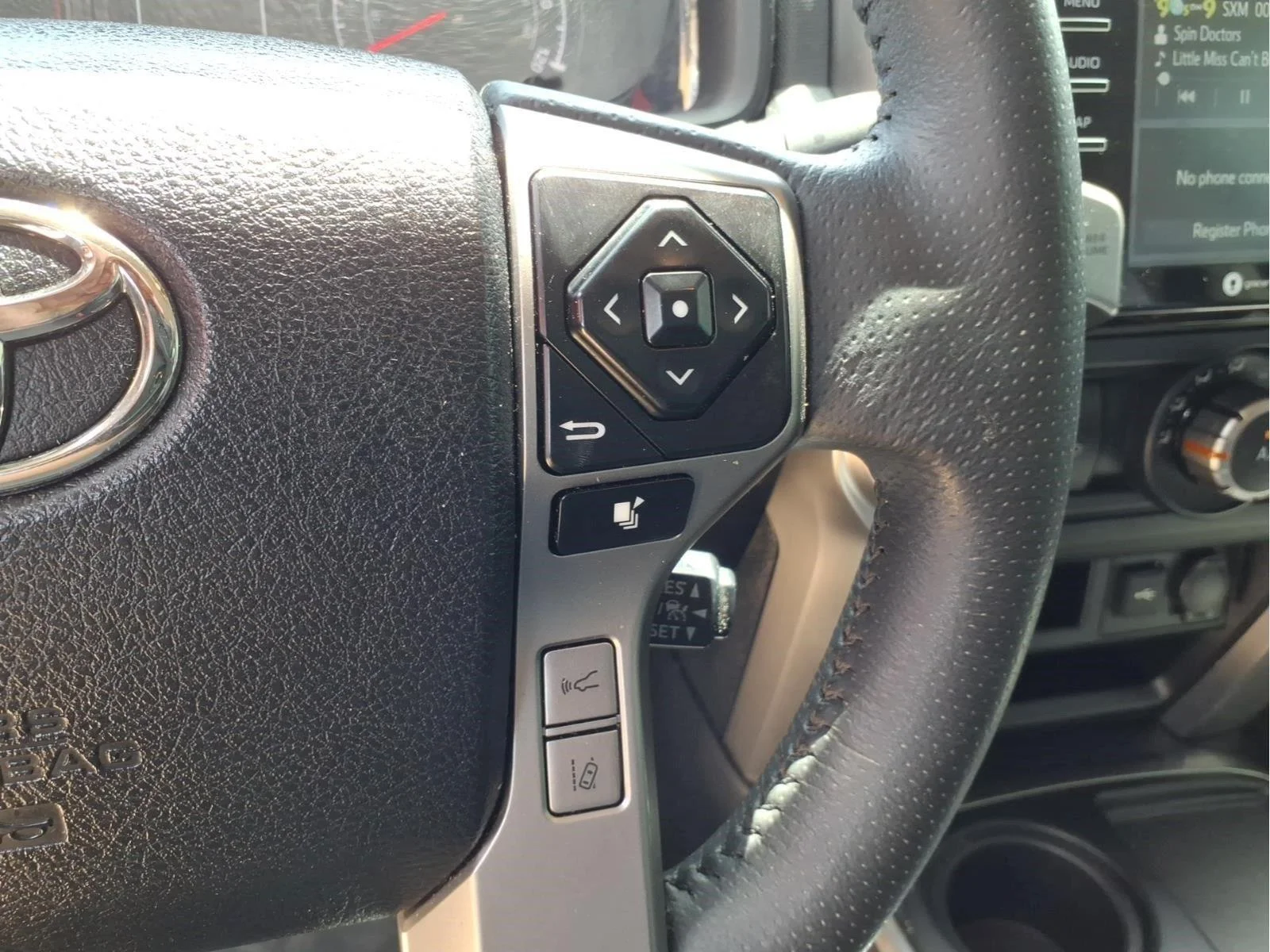 Used 2022 Midnight Black Metallic TOYOTA SUV image 20