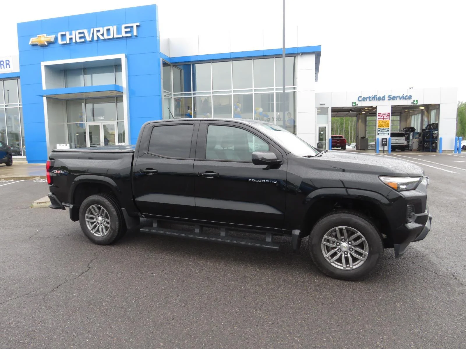 Used 2023 Black Chevrolet LT image 6
