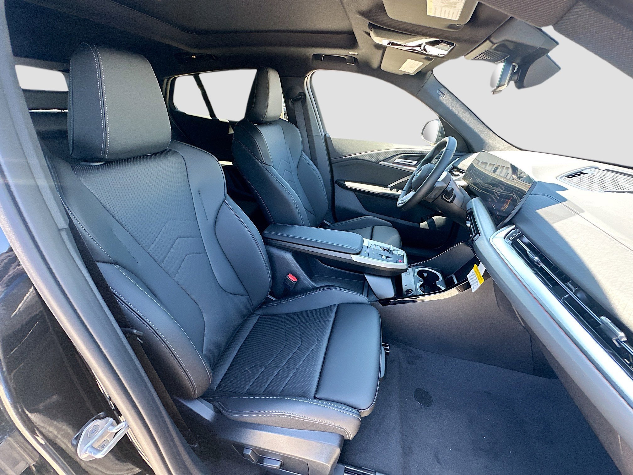 New 2026 Black Sapphire Metallic BMW xDrive28i image 23