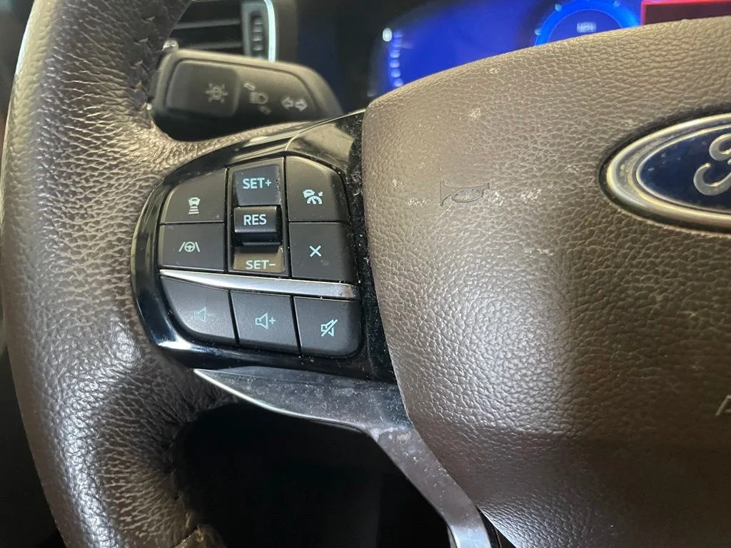 Used 2023 Black Ford King Ranch image 13