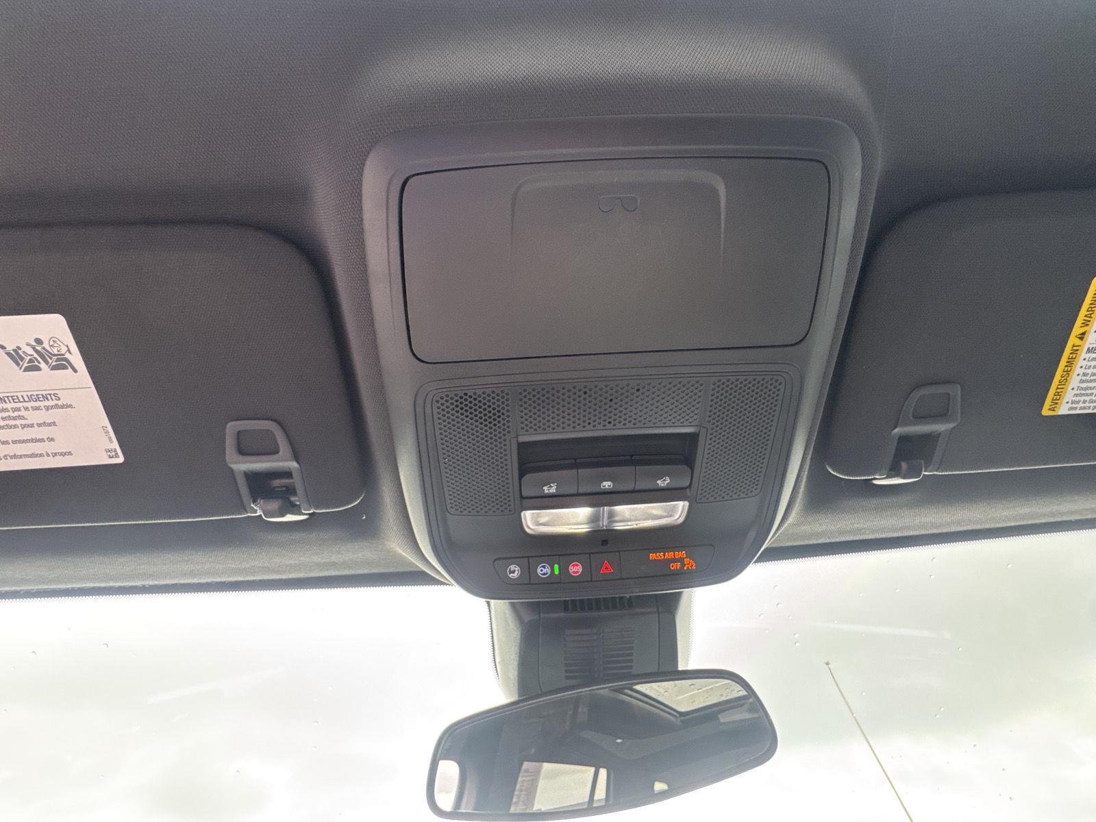 Used 2026 Sterling Metallic GMC Elevation image 28
