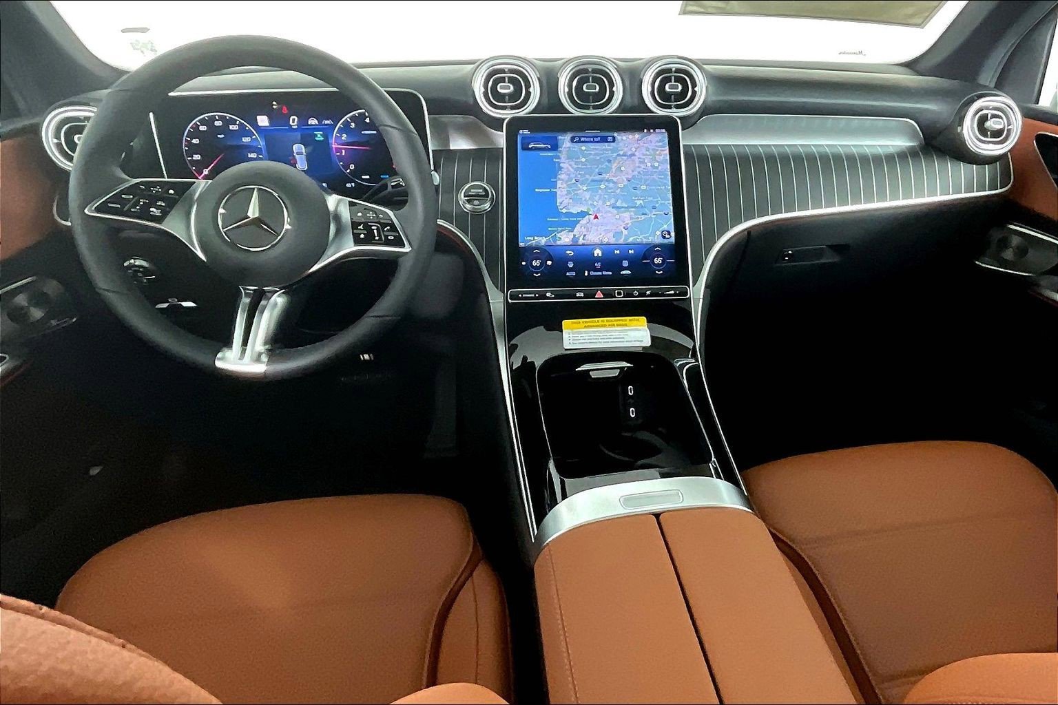 New 2026 Black Mercedes-Benz GLC 300 image 18