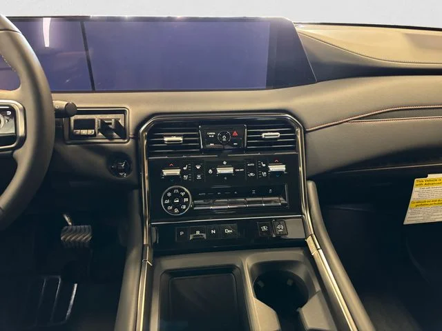 New 2026 White Nissan PRO-4X image 12