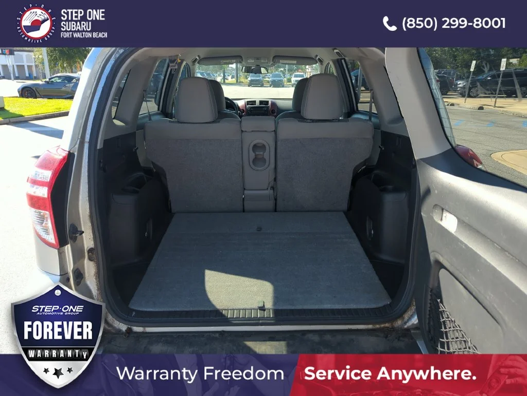 Used 2012 Silver Toyota Base image 28