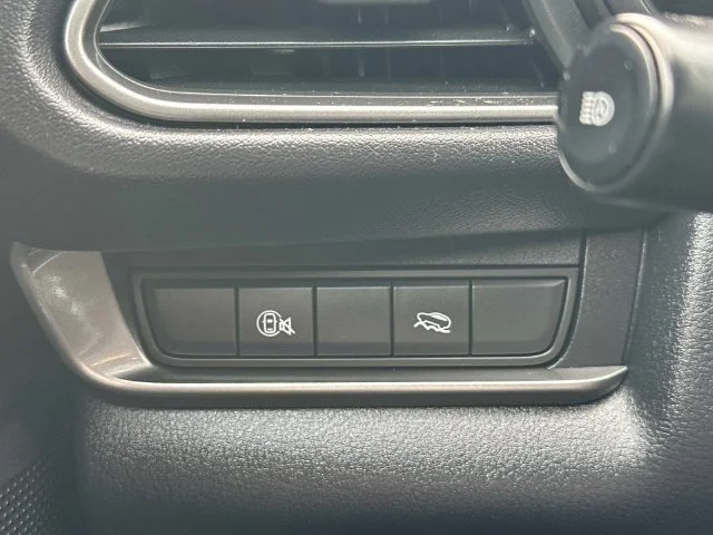 Used 2024 Silver Mazda 2.5 S Select Sport image 28