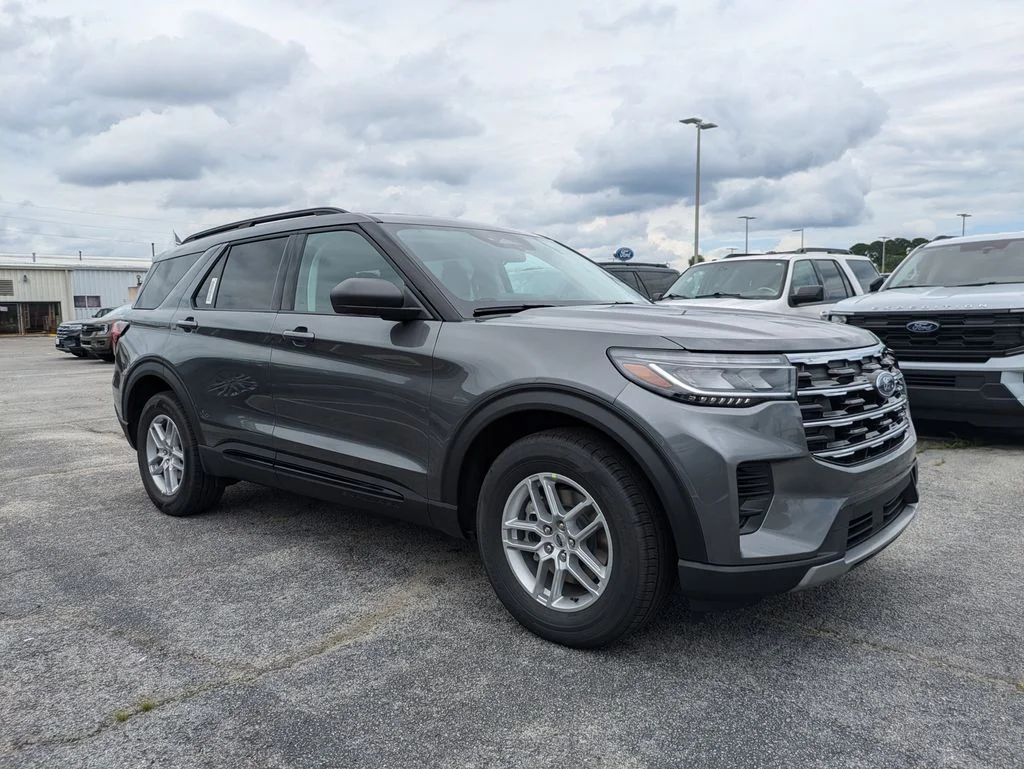 New 2026 Carbonized Gray Metallic Ford Active image 2