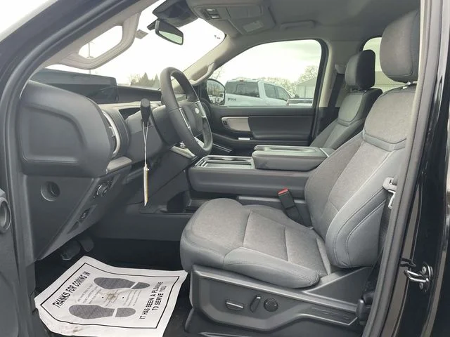 2025 Ford Expedition Active - Photo 17
