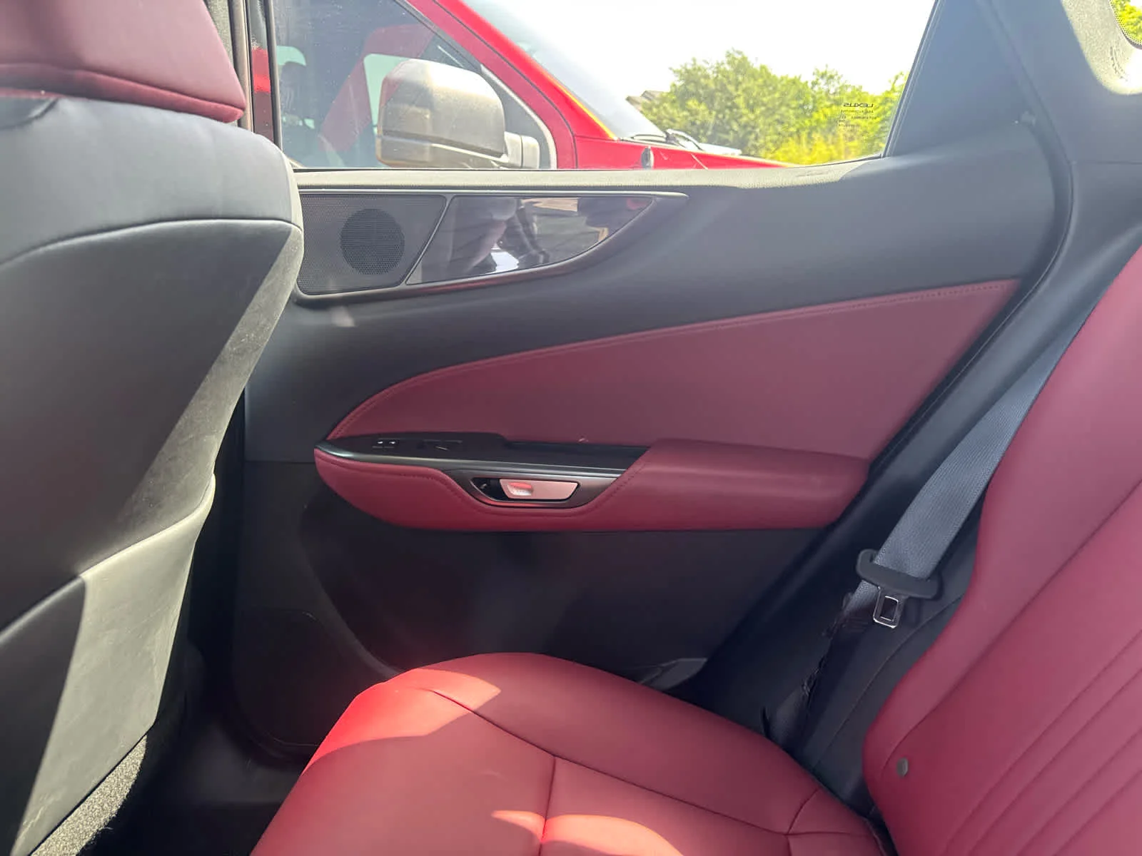 Used 2026 GRAPHITE BLACK GF. Lexus Premium image 20