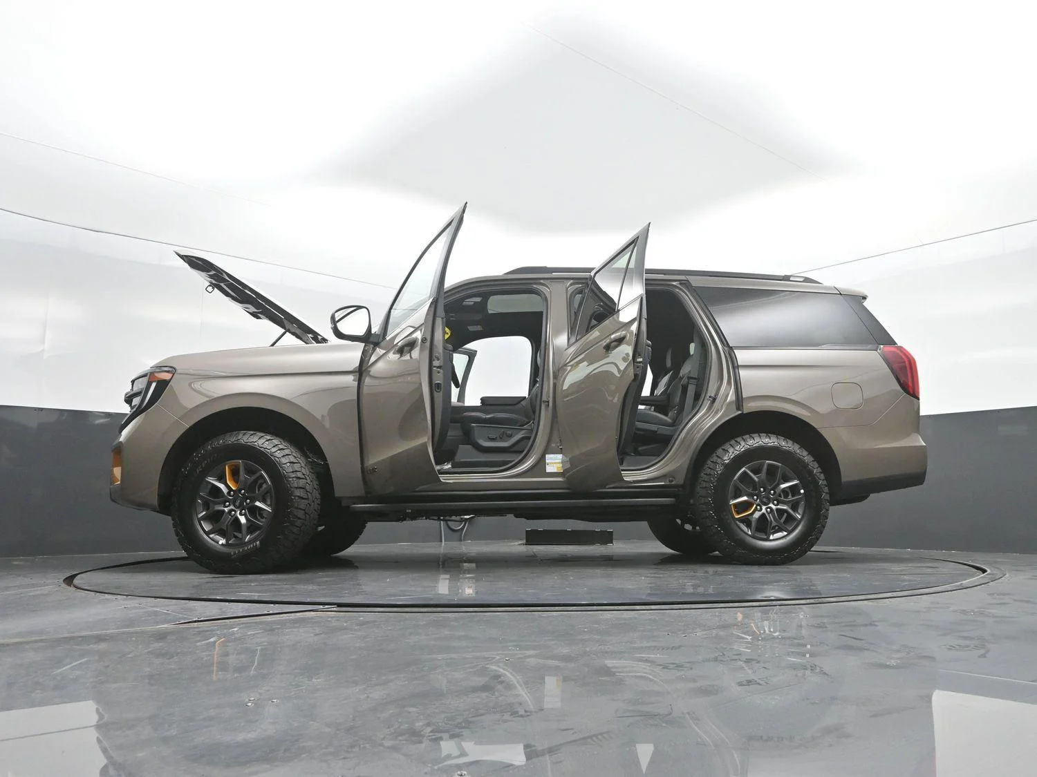 New 2027 Marsh Gray Ford Tremor® image 53