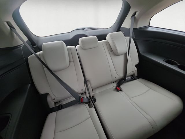New 2026 Platinum White Pearl Honda EX-L image 18