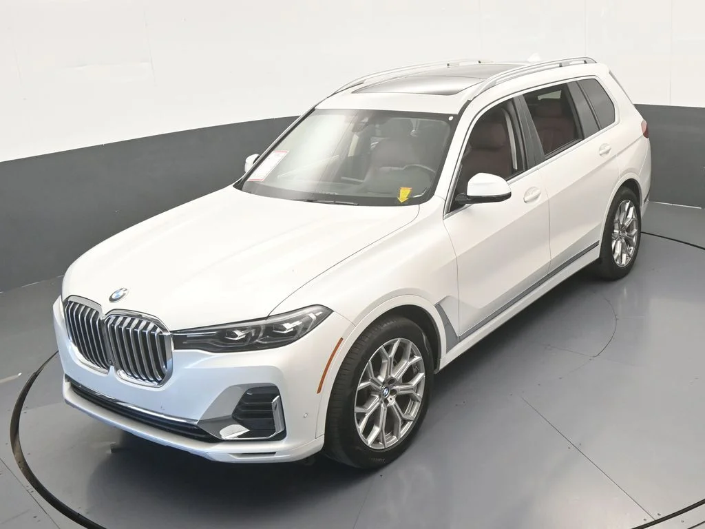 Used 2020 Mineral White Metallic BMW xDrive40i image 56