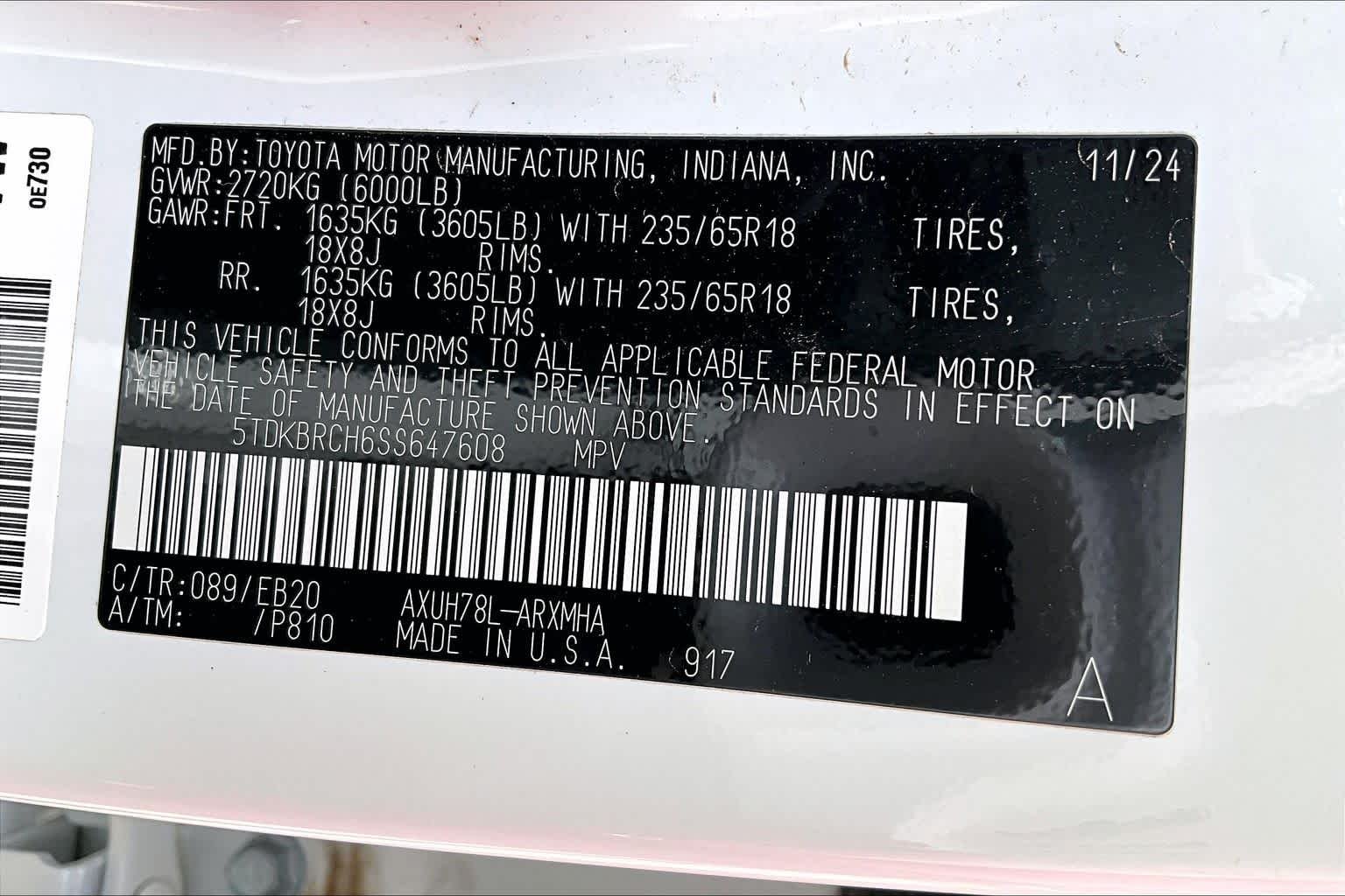 Used 2025 Wind Chill Pearl Toyota Hybrid XLE image 36