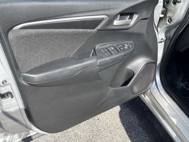 Used 2015 Alabaster Silver Metallic Honda EX image 17