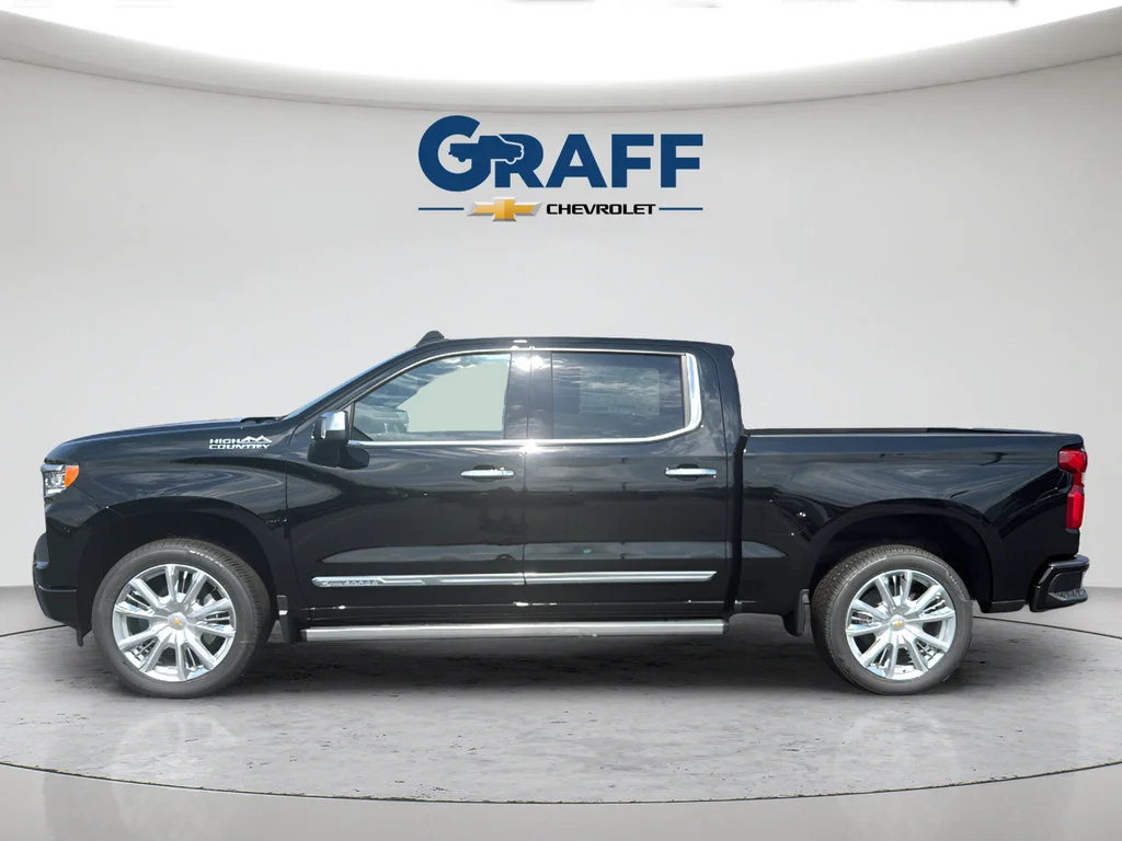 New 2026 Black Chevrolet High Country image 3