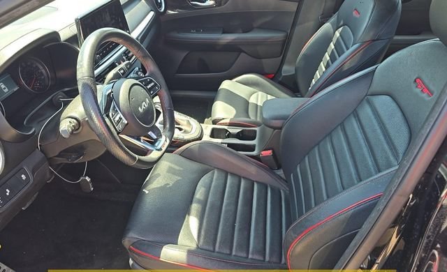 Used 2024 Aurora Black Kia GT image 4