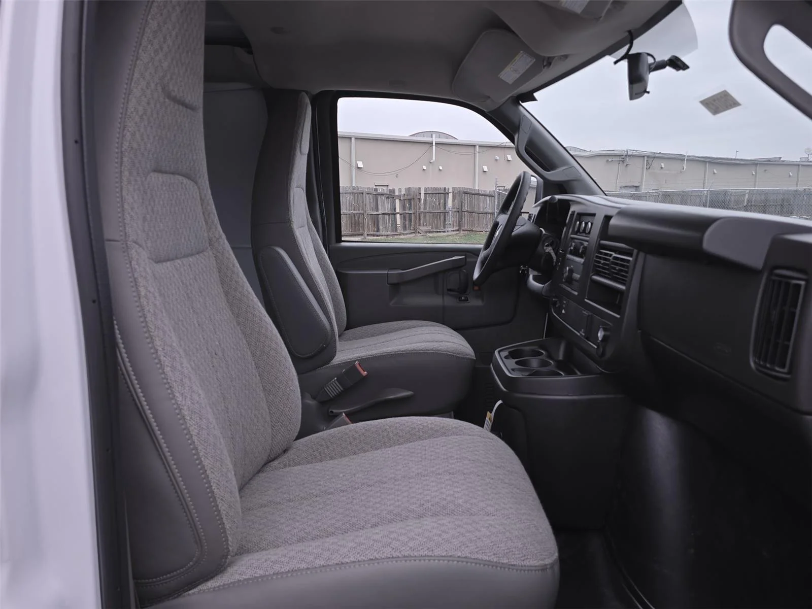 2026 Chevrolet Express Cargo Work Van - Photo 23