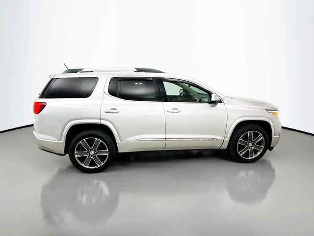 Certified Used 2019 Quicksilver Metallic GMC Denali image 8