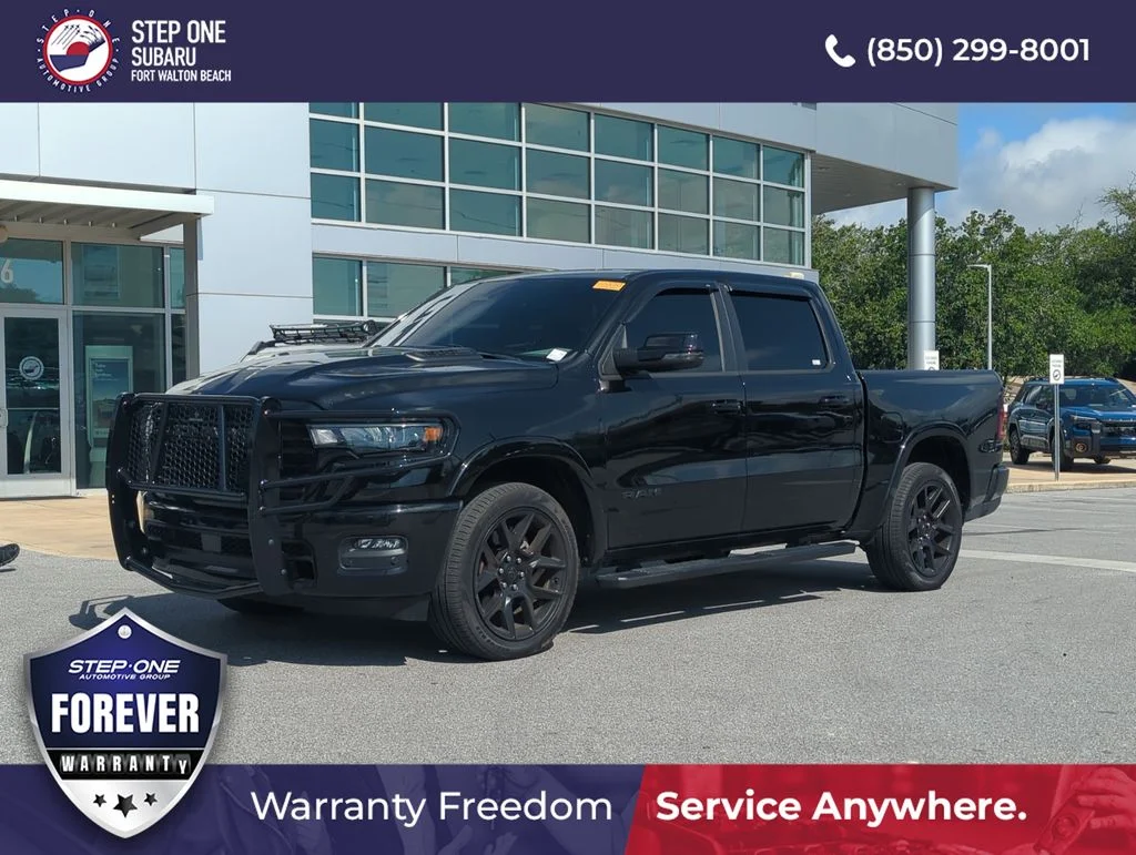 2025 RAM 1500 Laramie 4x4 Crew Cab 5'7's photo