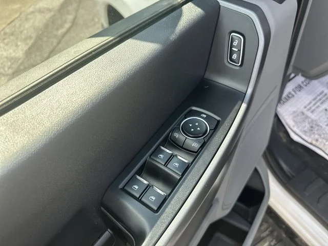Used 2025 White Ford XLT image 17