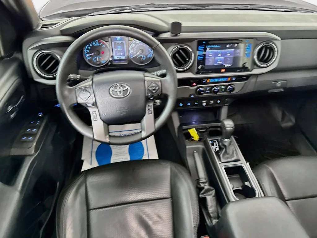 Used 2018 Inferno Red Toyota TRD Off-Road image 27