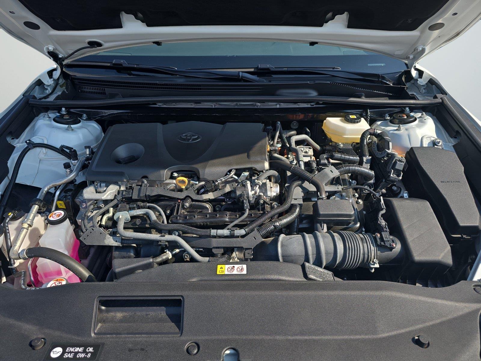 Used 2025 Ice Cap Toyota SE image 28