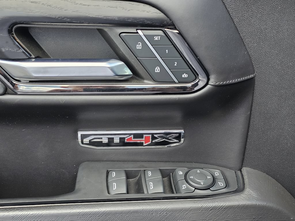 2023 GMC Sierra 1500 AT4X - Photo 16