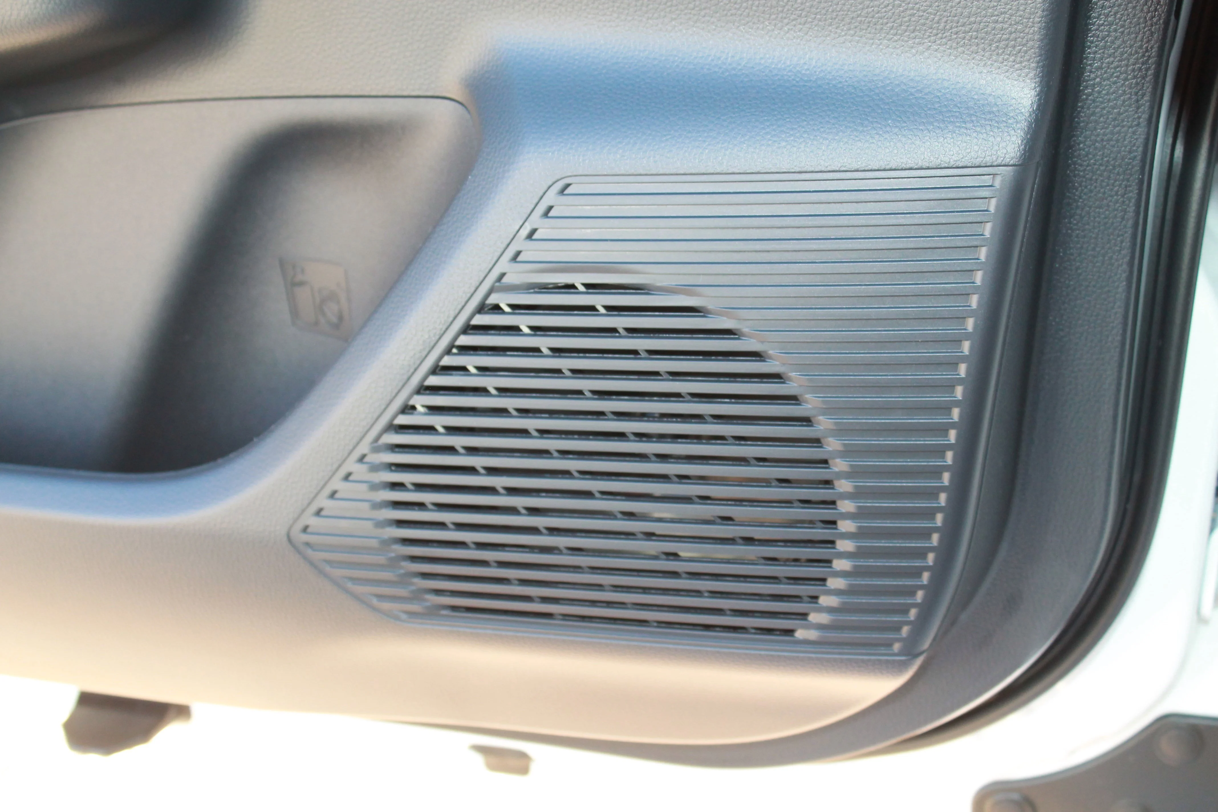 2026 Toyota Prius Nightshade - Photo 14