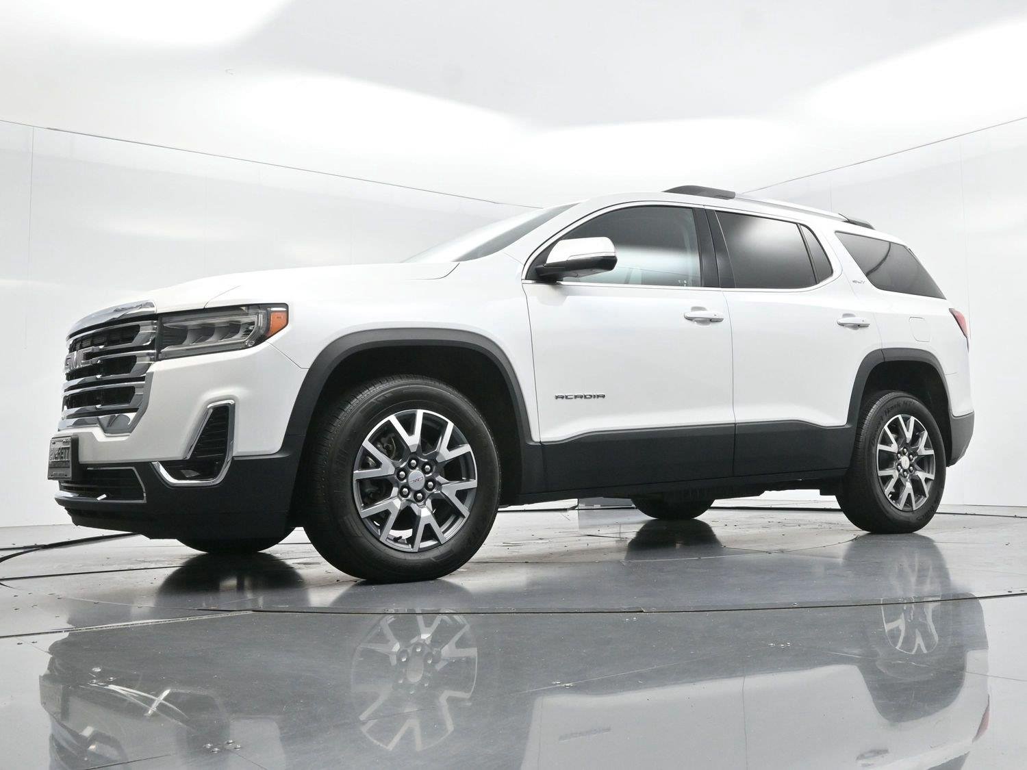 Used 2023 WHITE FROST TRICOAT GMC SLT image 44