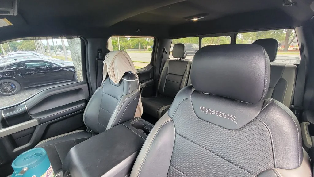 Used 2018  Ford Raptor image 12