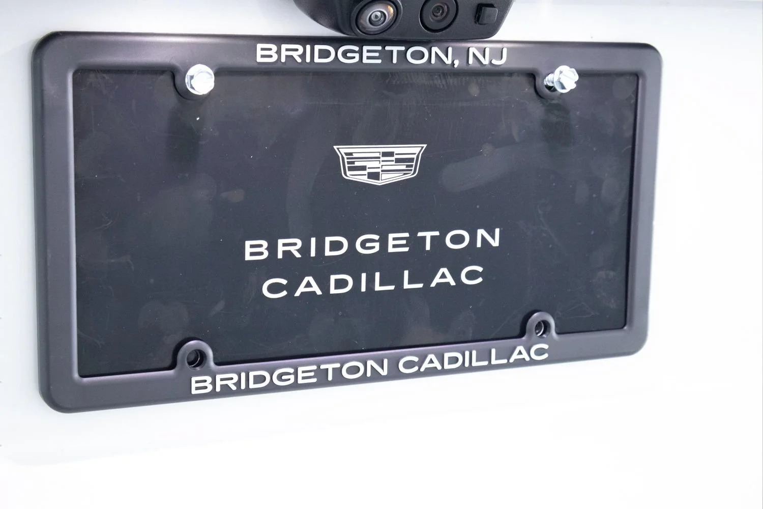 Used 2024 Crystal White Tricoat Cadillac Sport Platinum image 39