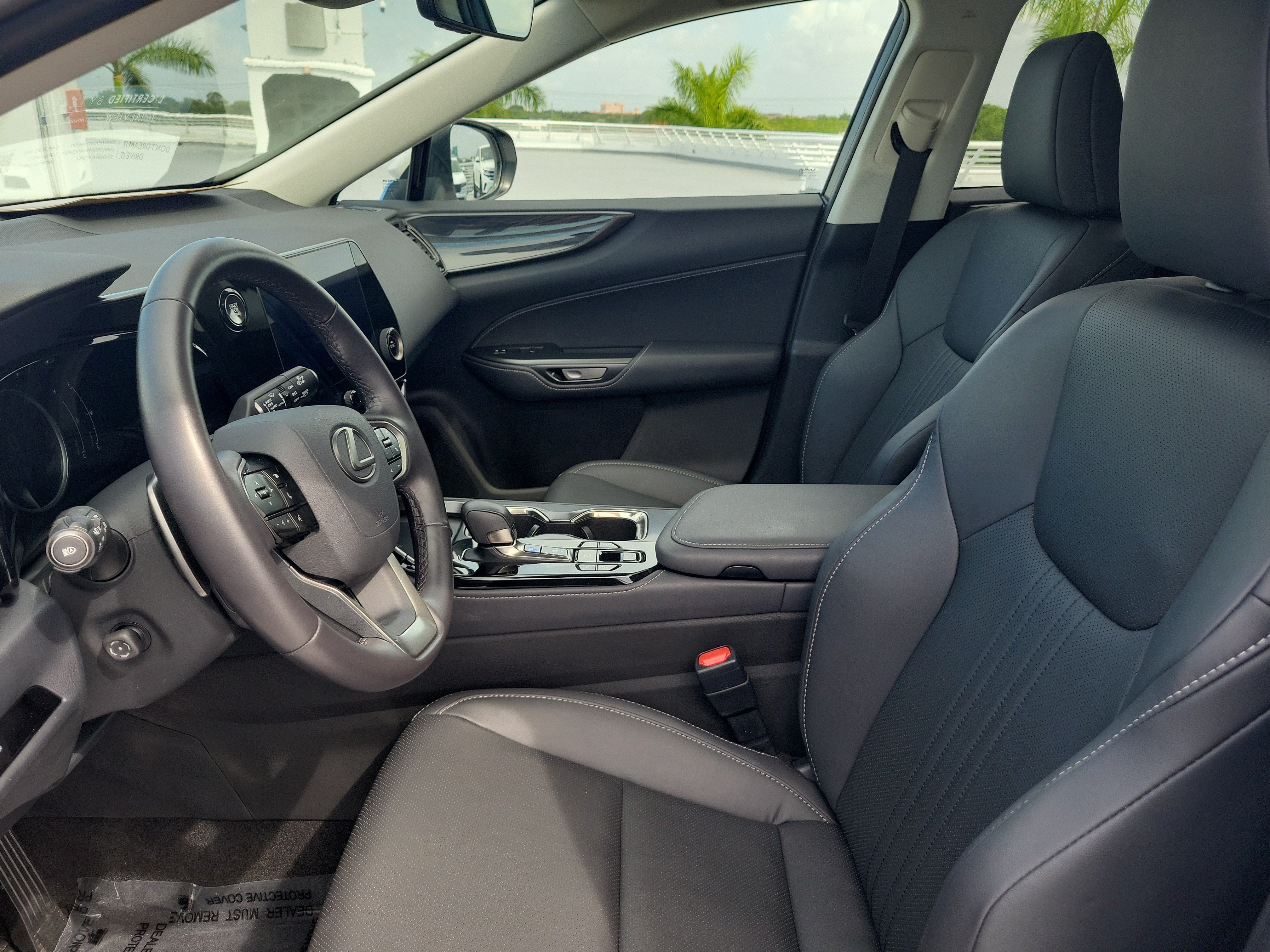 Certified Used 2025 EMINENT WHITE PEARL Lexus NX 350 Premium image 22