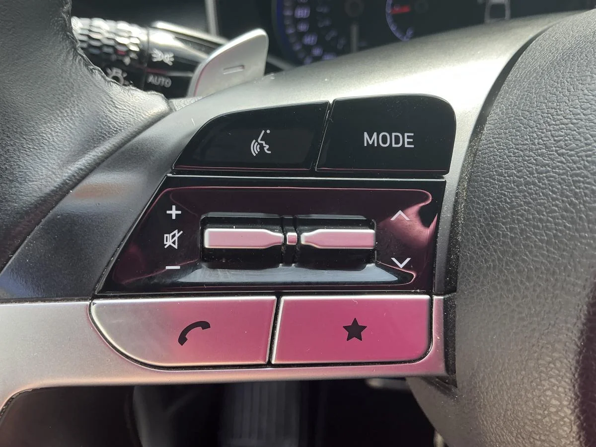 Used 2024 White Hyundai Preferred image 20