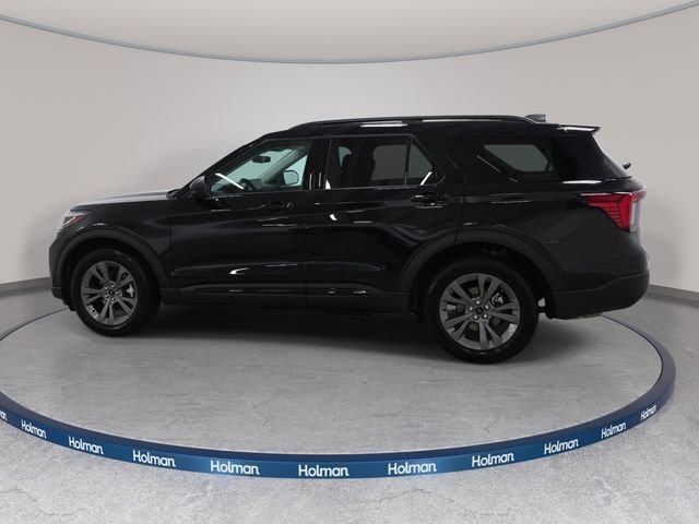 Used 2026 Black Ford Active image 9