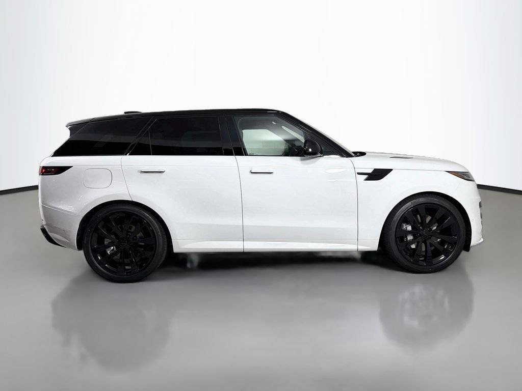 New 2027 Fuji White Land Rover Dynamic SE P400 image 4