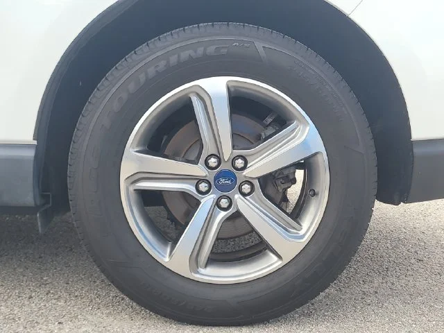 Certified Used 2020 White Ford SEL image 8