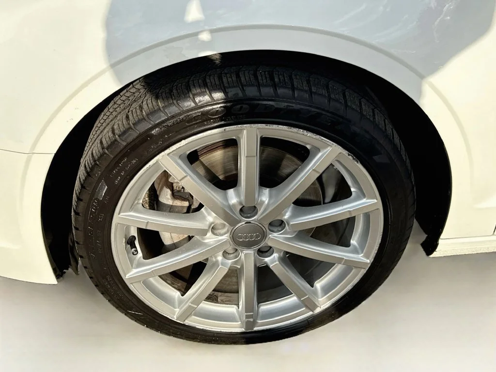 Used 2016 White Audi 2.0T Premium image 38