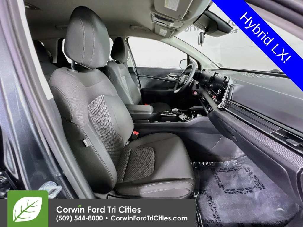 Used 2024 Gravity Gray Kia LX image 16