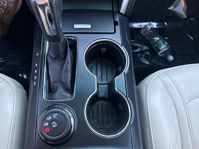 Used 2016 Black Ford Platinum image 20