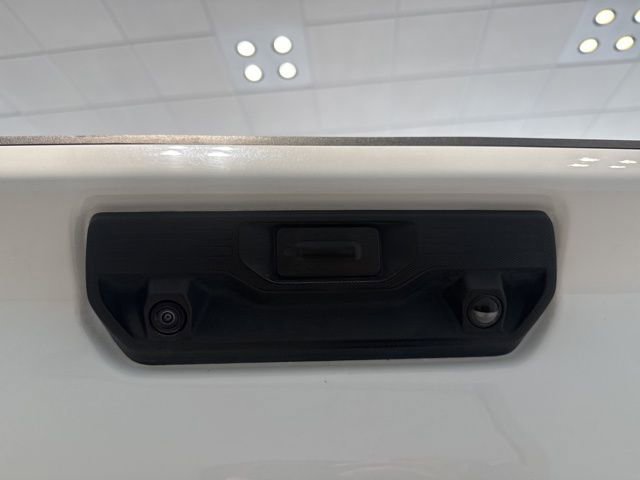 2024 Chevrolet Silverado 3500HD LT - Photo 9