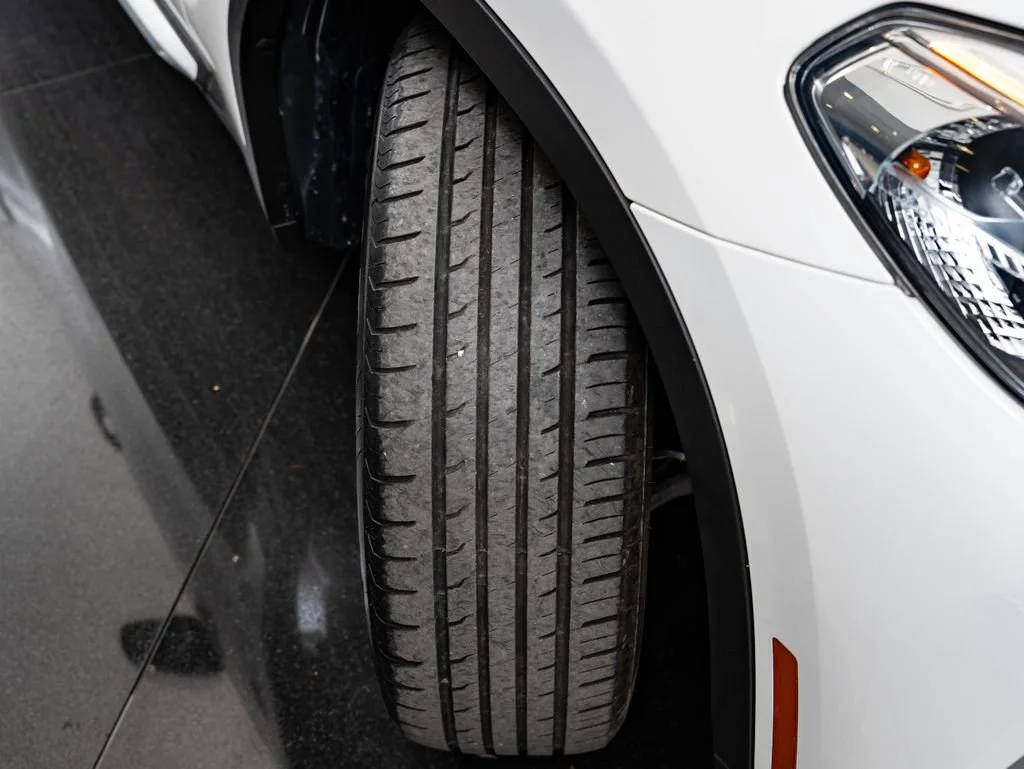 Used 2019 Alpine White BMW xDrive30i image 51